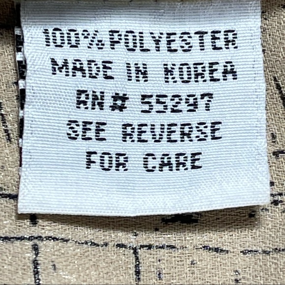 Virgola size large vintage tan with black designs button down short sleeve shirt - Picture 10 of 11